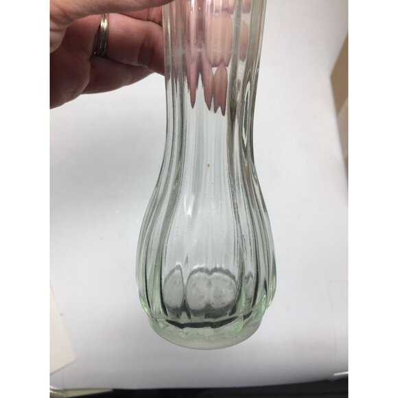Short 6'' tall Ribbed Clear Glass Bud Vase - Picture 5 of 9